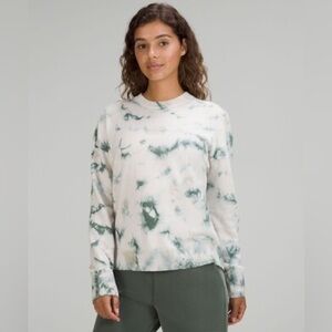 Lululemon tie dye crewneck sweater